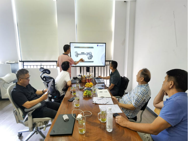Myanmar Client Delegation Visits Yipu Factory for Inspection of Instrument Air Nitrogen Generator Unit