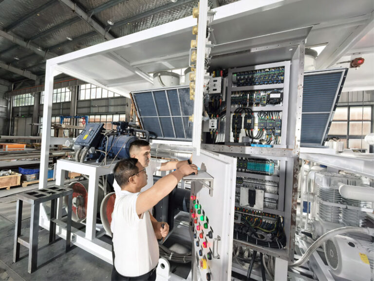 Yipu Energy Welcomes Kazakh Clients for Inspection of Natural Gas Dehydration Unit Project